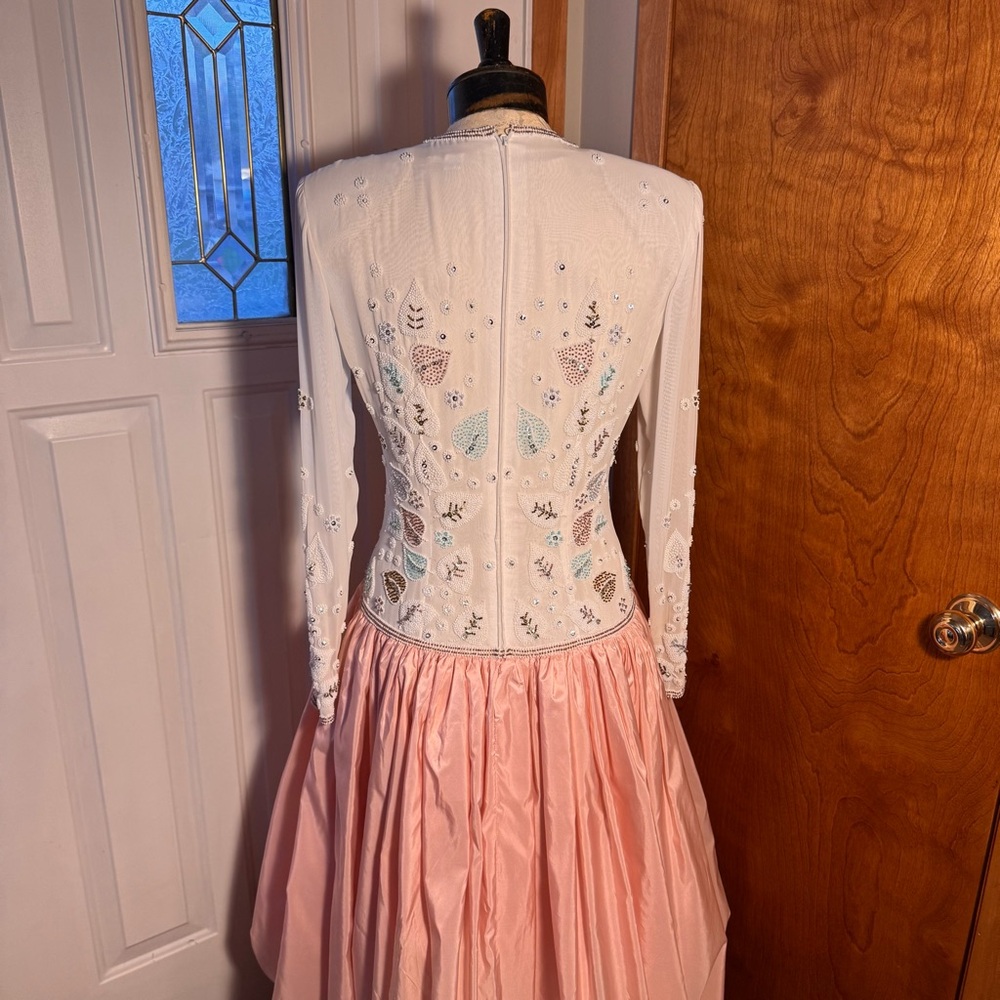 Victoria Royal Ltd Pink and White Prom Dress - Picture 4 of 13